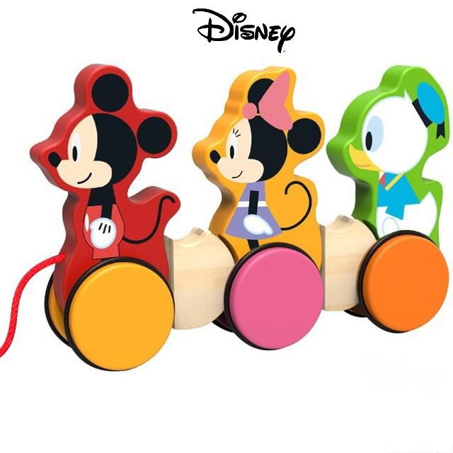 Tahací hračka - Mickey, Minnie a Donald dřevěná (Disney Derrson)