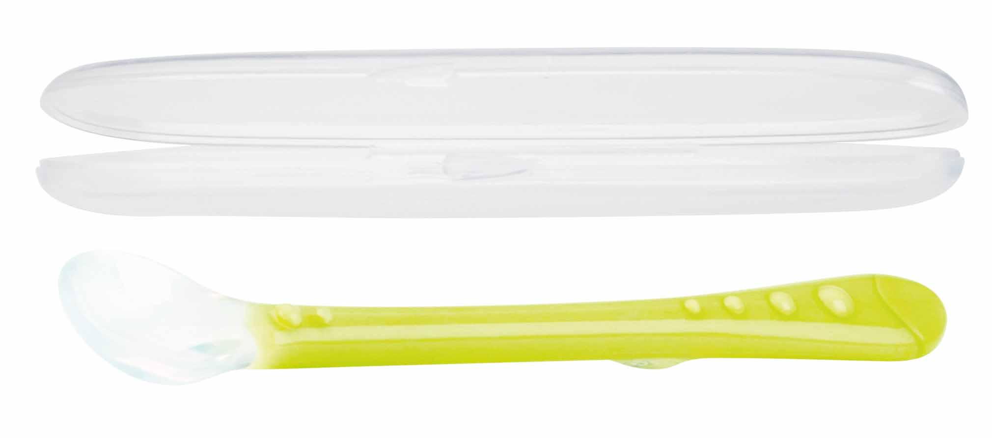 NUBY Lžička silikon s dlouhou rukojetí a s obalem 1 ks, 6 m+, žlutozelená