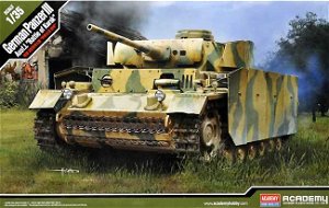 Model Kit military 13545 - German Panzer III Ausf.L "Battle of Kursk" (1:35)