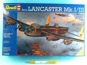 Revell Plastic ModelKit letadlo 04300 - Avro Lancaster Mk.I/III (1:72)