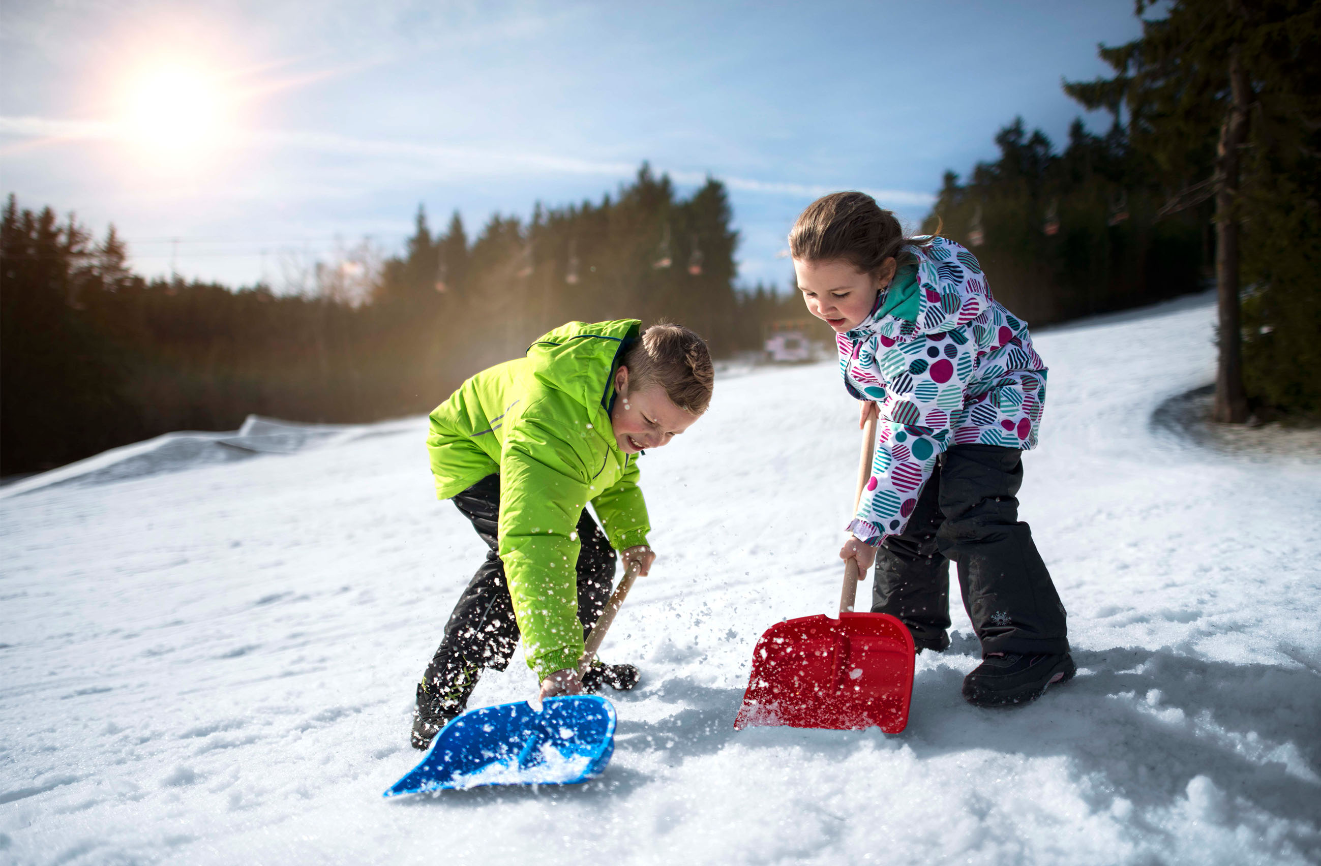 Mac Toys Dětská lopata na sníh, červená