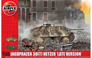 Airfix Classic Kit tank A1353 - JagdPanzer 38 tonne Hetzer "Late Version" (1:35)