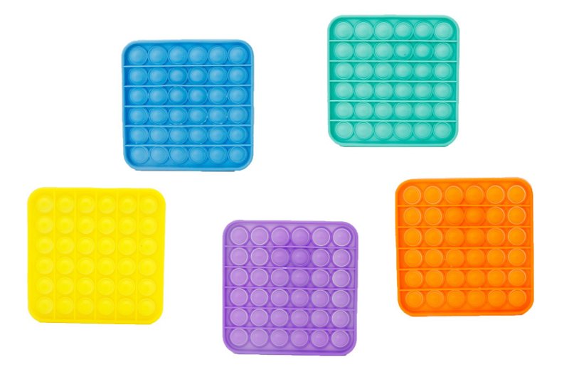 Teddies Bubble pops Pop-it, Praskající bubliny silikon antistresová spol. hra 5 barev čtverec 12,5x12,5cm v sáčku