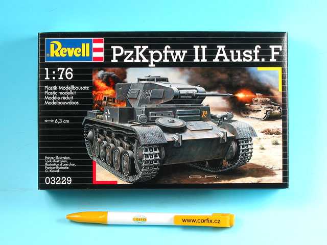 Revell Plastic ModelKit tank 03229 - PzKpfw II Ausf.F (1:76)