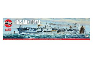 Airfix Classic Kit VINTAGE loď A04208V - HMS Ark Royal (1:600)