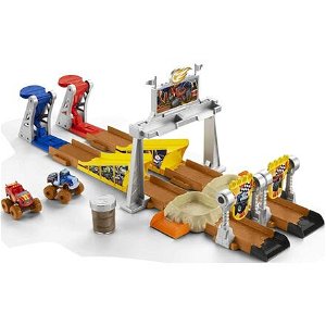 Mattel Plamínek a čtyřkoláci - Bahenní závod