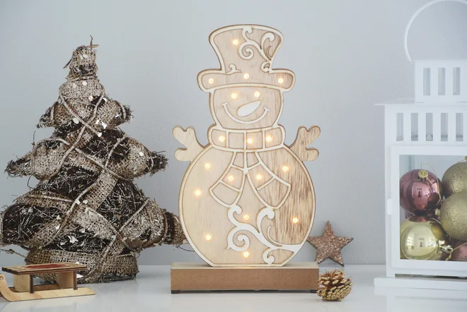 Giftee Svítící vánoční dekorace - 2. JAKOST druh: Sněhulák - kosmetické vady
