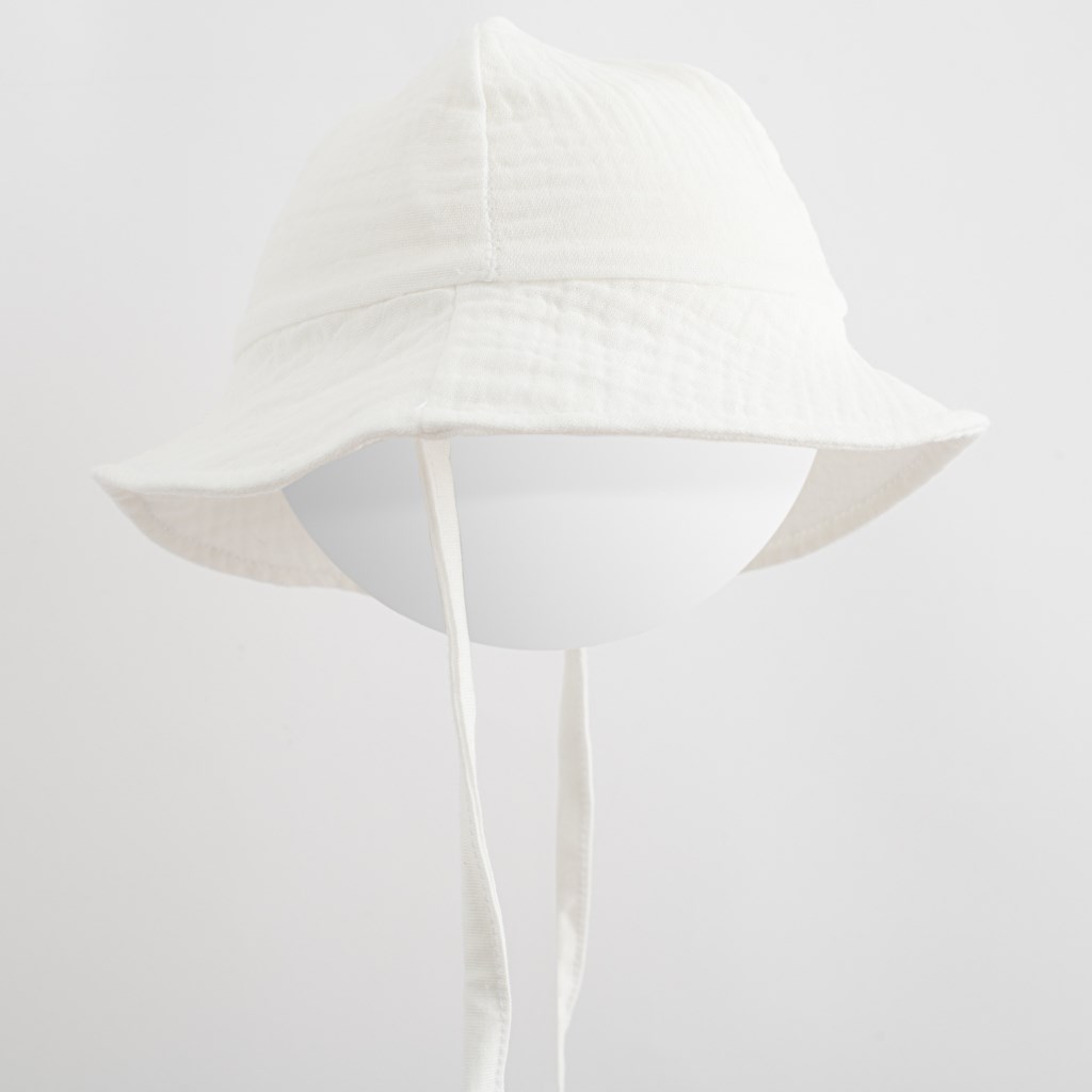 Kojenecký mušelínový klobouček New Baby Elizabeth Bílá 68 (4-6m)