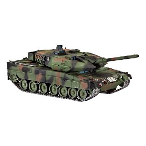 Revell Plastic ModelKit tank 03180 Leopard 2 A6M 1:72