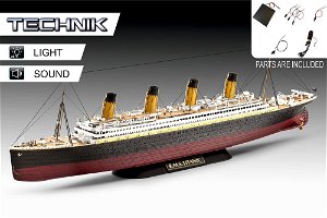Revell RMS Titanic Plastic ModelKit TECHNIK loď 00458 1:400