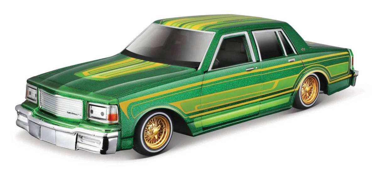 Maisto auto Design Chevrolet Caprice 1987 zelená barva 1:26