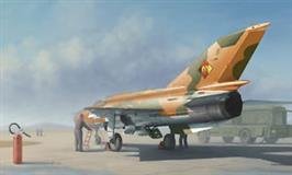Trumpeter slepovací model MiG-21MF1:48 