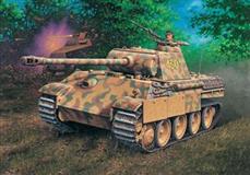 Revell slepovací model Panther Ausf.G 1:72