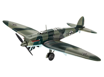 Revell slepovací model Henschel He70 F-2 1:72