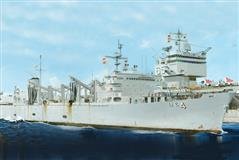 Trumpeter slepovací model AOE Fast Combat Support Ship USS Detroit AOE-4 1:700
