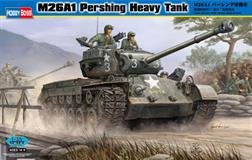 HOBBY BOSS slepovací model těžkého tanku M26A1 Pershing 1:35
